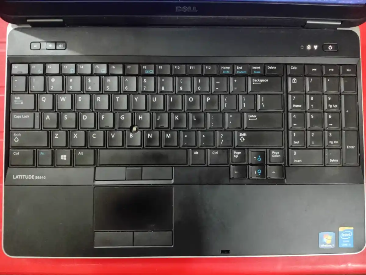 Dell Latitude E6540 | i5 | 8GB RAM | 120GB SSD | Good Condition