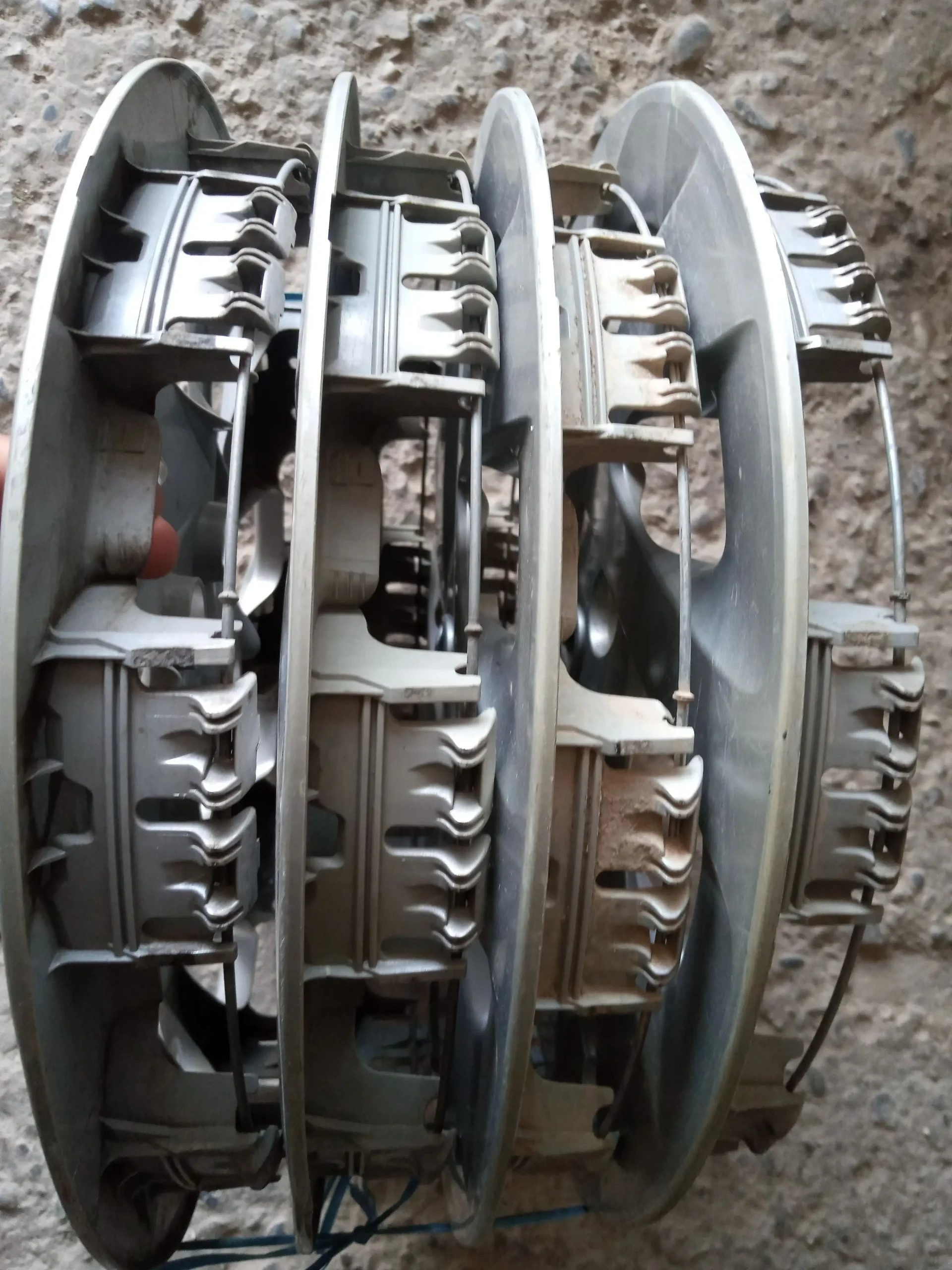 Aqua 15 Size original japane wheel covers fresh Set delivery Available whatsap 03201943133