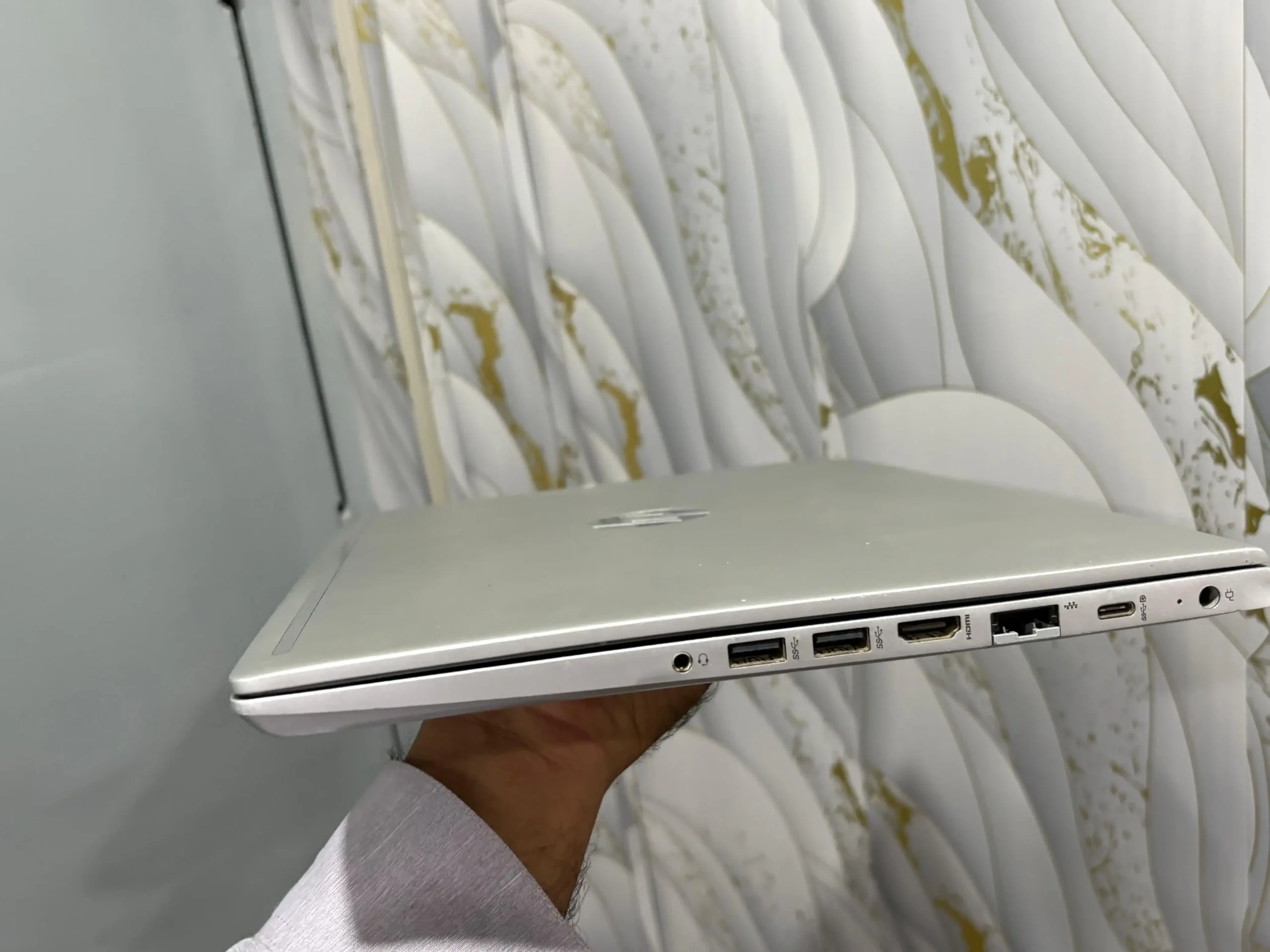 HP ProBook 440 G6 – Fast & Reliable | Core i5 8th Gen | SSD