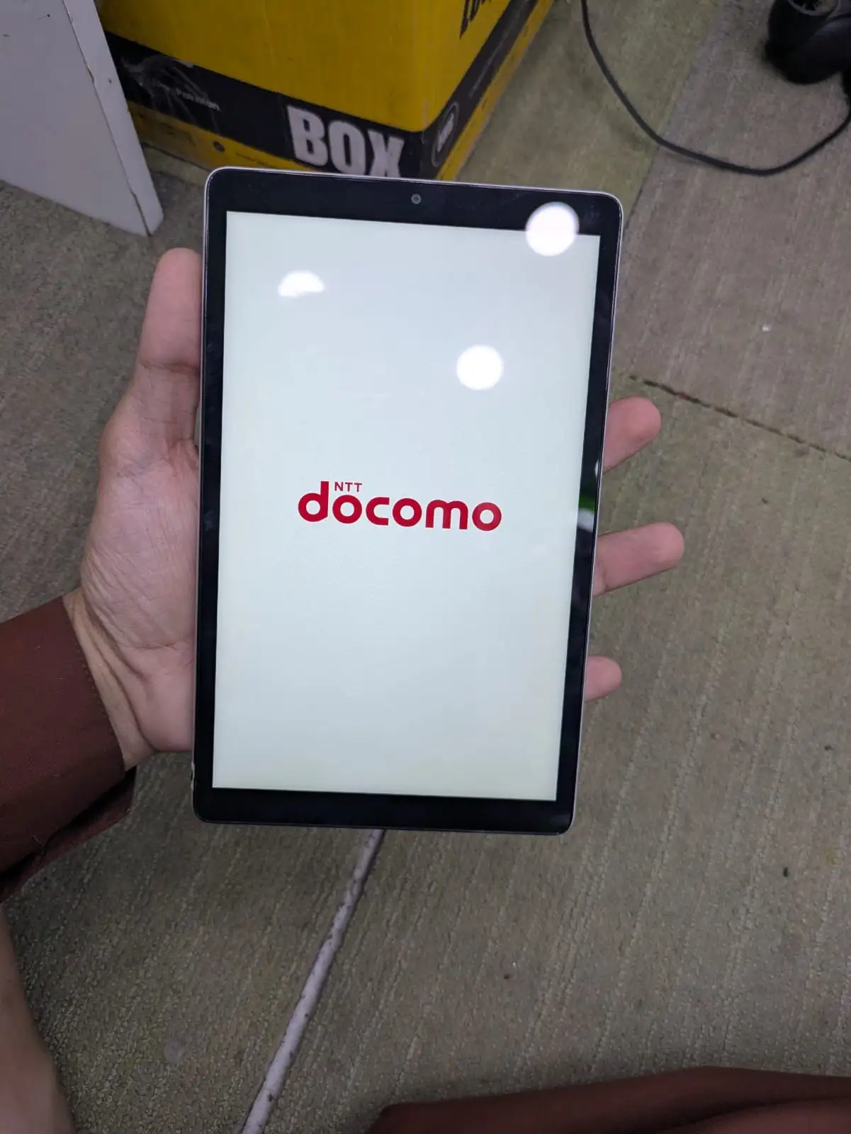 Docomo D Tab (D-42A) 8″ Tablet 4GB RAM 64GB Storage 5000mAh Long Battery