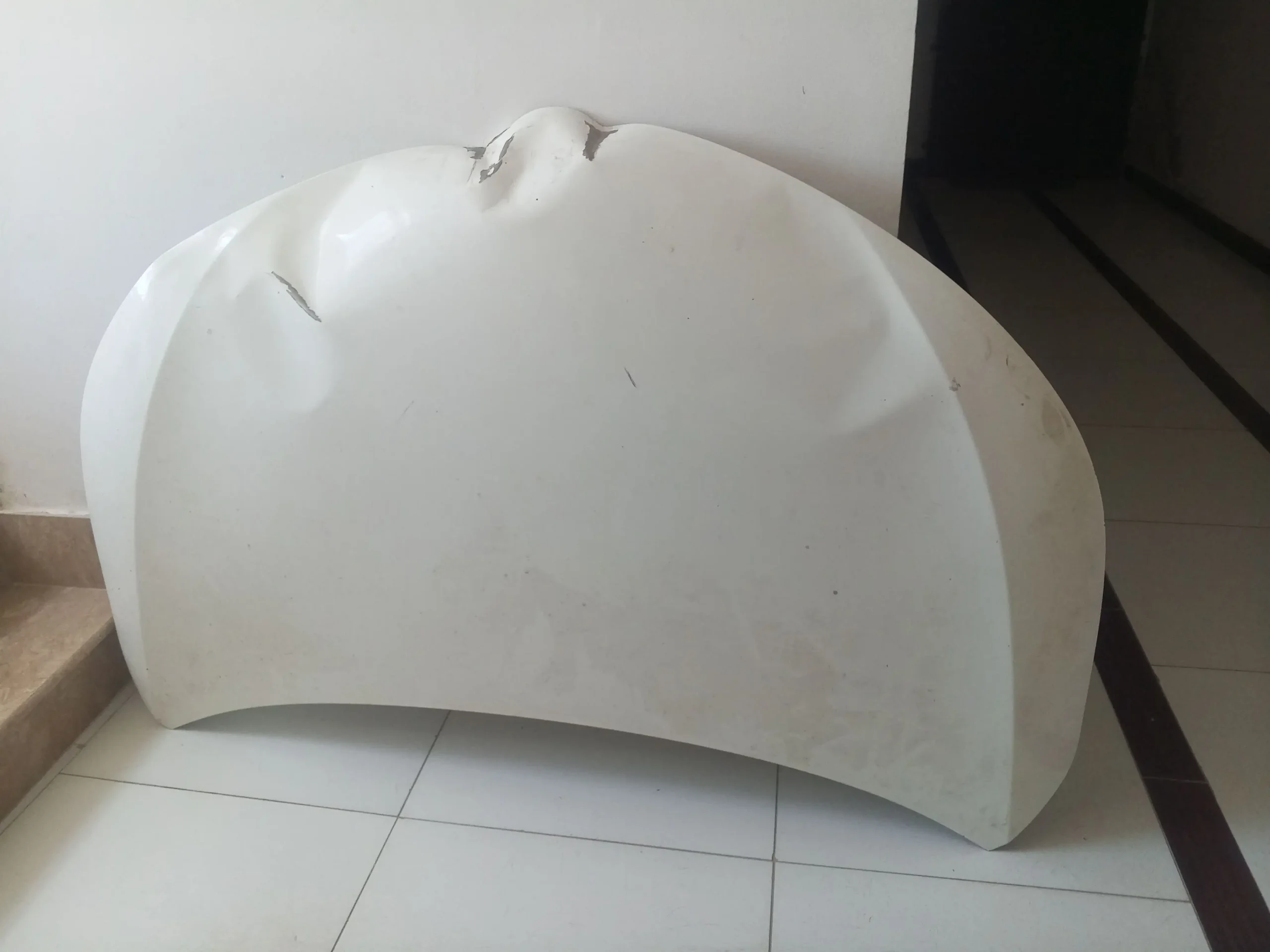 Car bonnet use