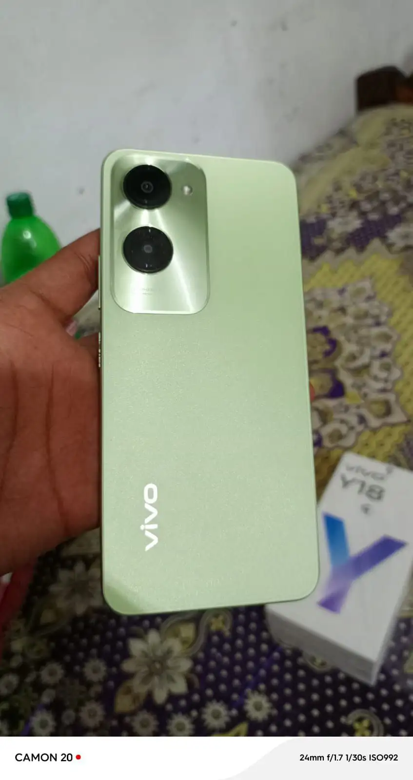 Vivo Y18 for sale 4 4GB 128GB with all complete Box 0328-6498423