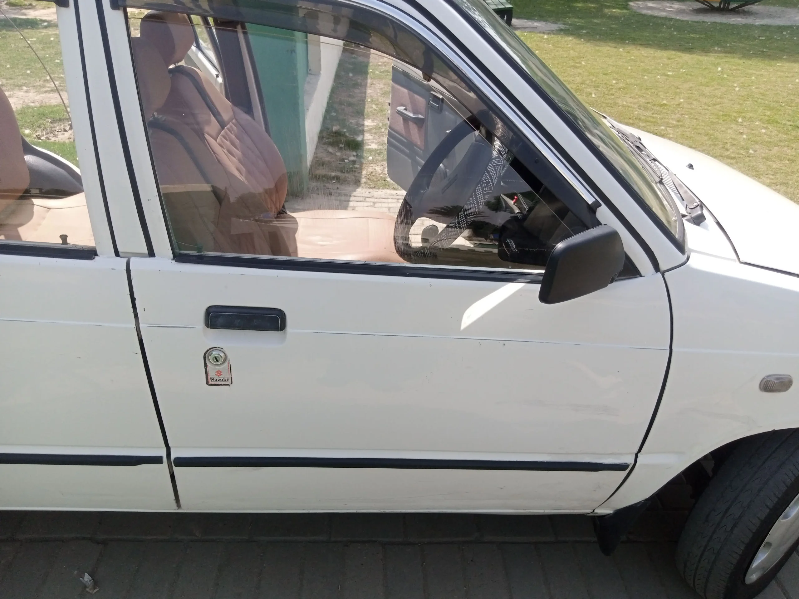 Suzuki Mehran vxr 2015