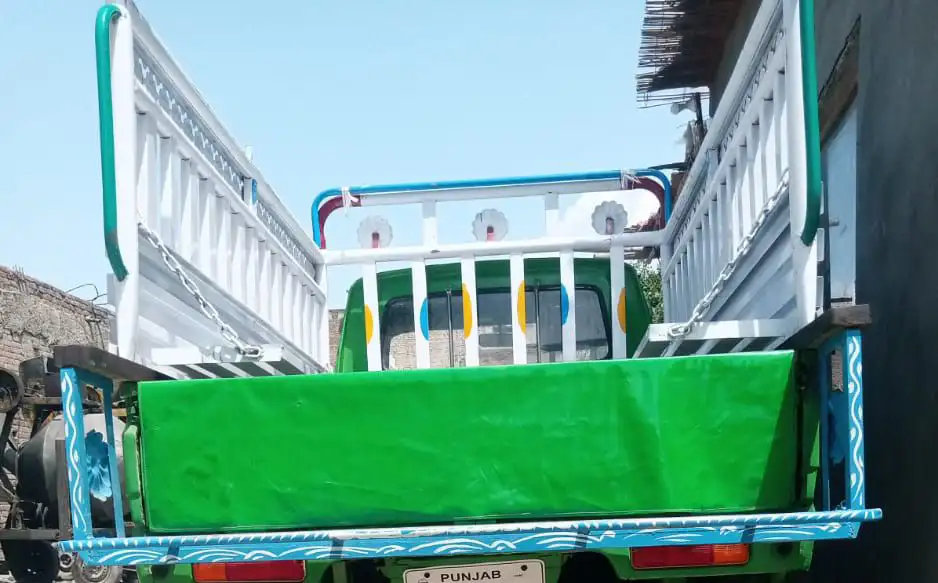Ravi Suzuki model 2015