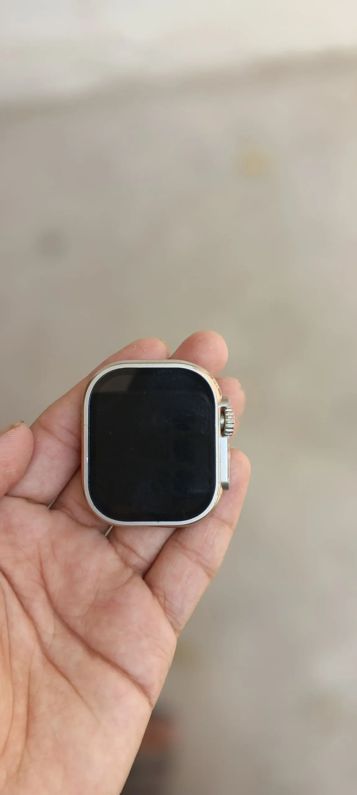 Urgent sale Karni hai smart watch ultra 2 Bluetooth calling new condition
