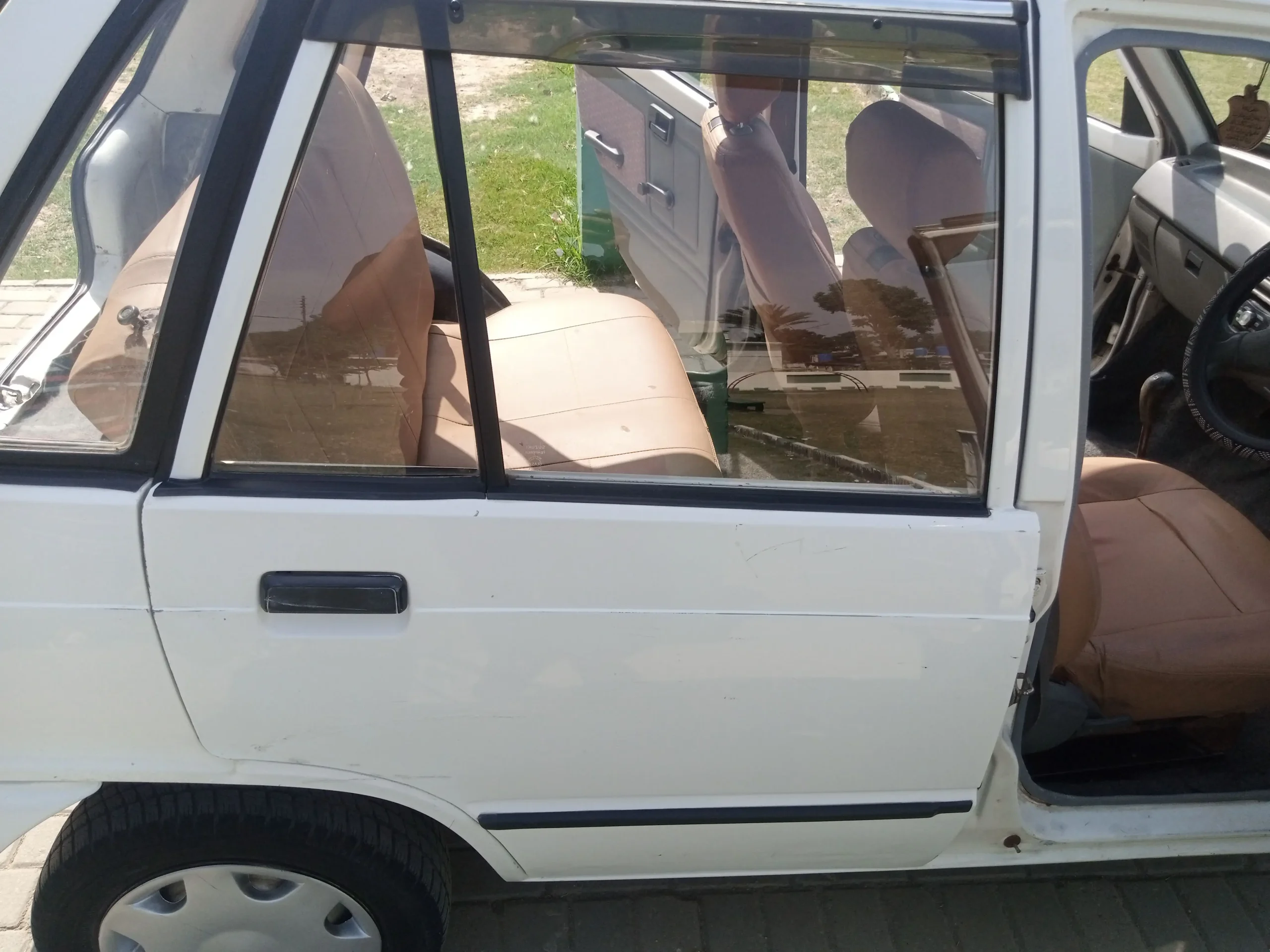 Suzuki Mehran vxr 2015