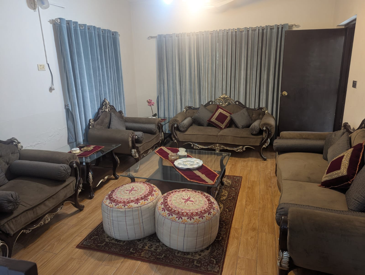 Pure sheesham wood chinoti sofa 3 tables