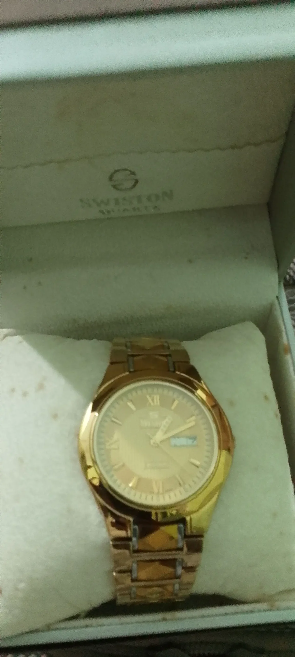 Man’s watch