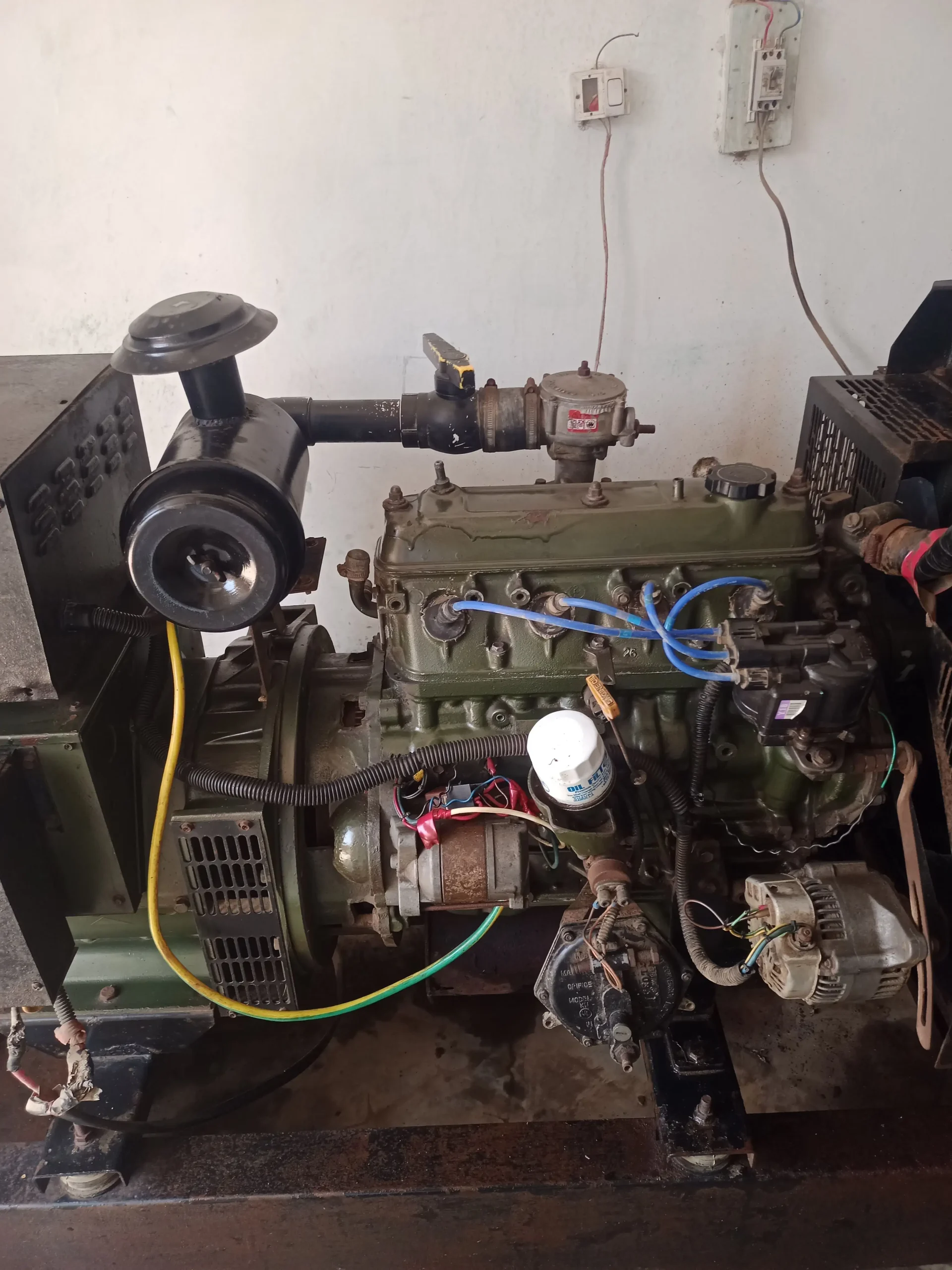 Gas generator