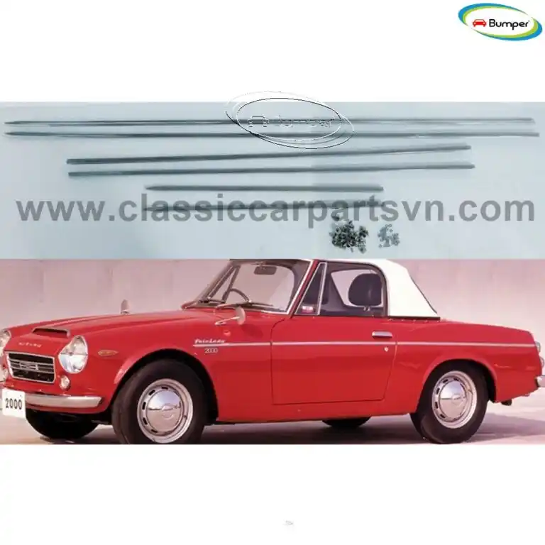 Side Trims line concave Datsun Roadster Fairlady 1600/2000 (64-66)