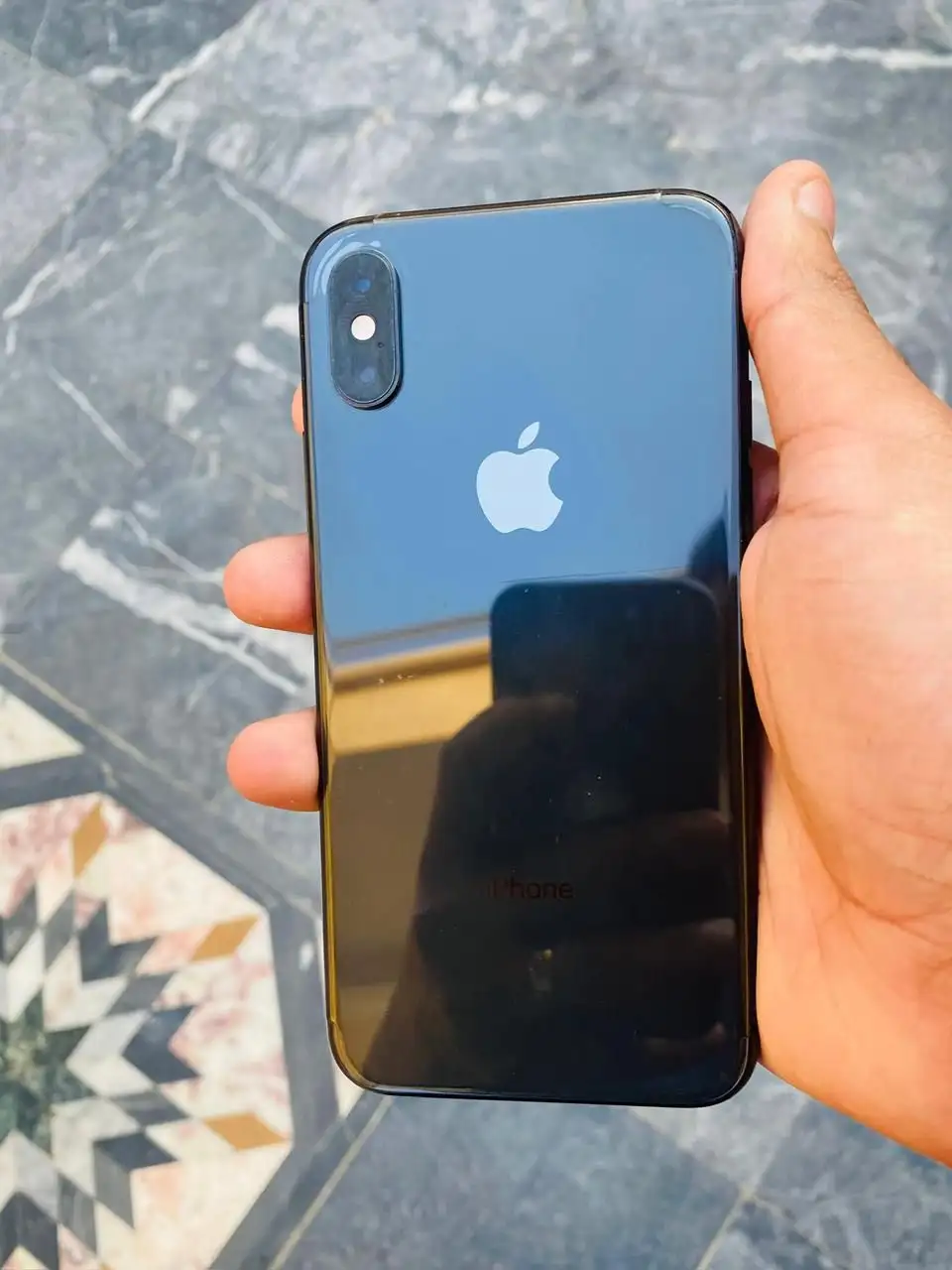 iPhone Xs frent protait nhi chlta baqi 10 by 10condation