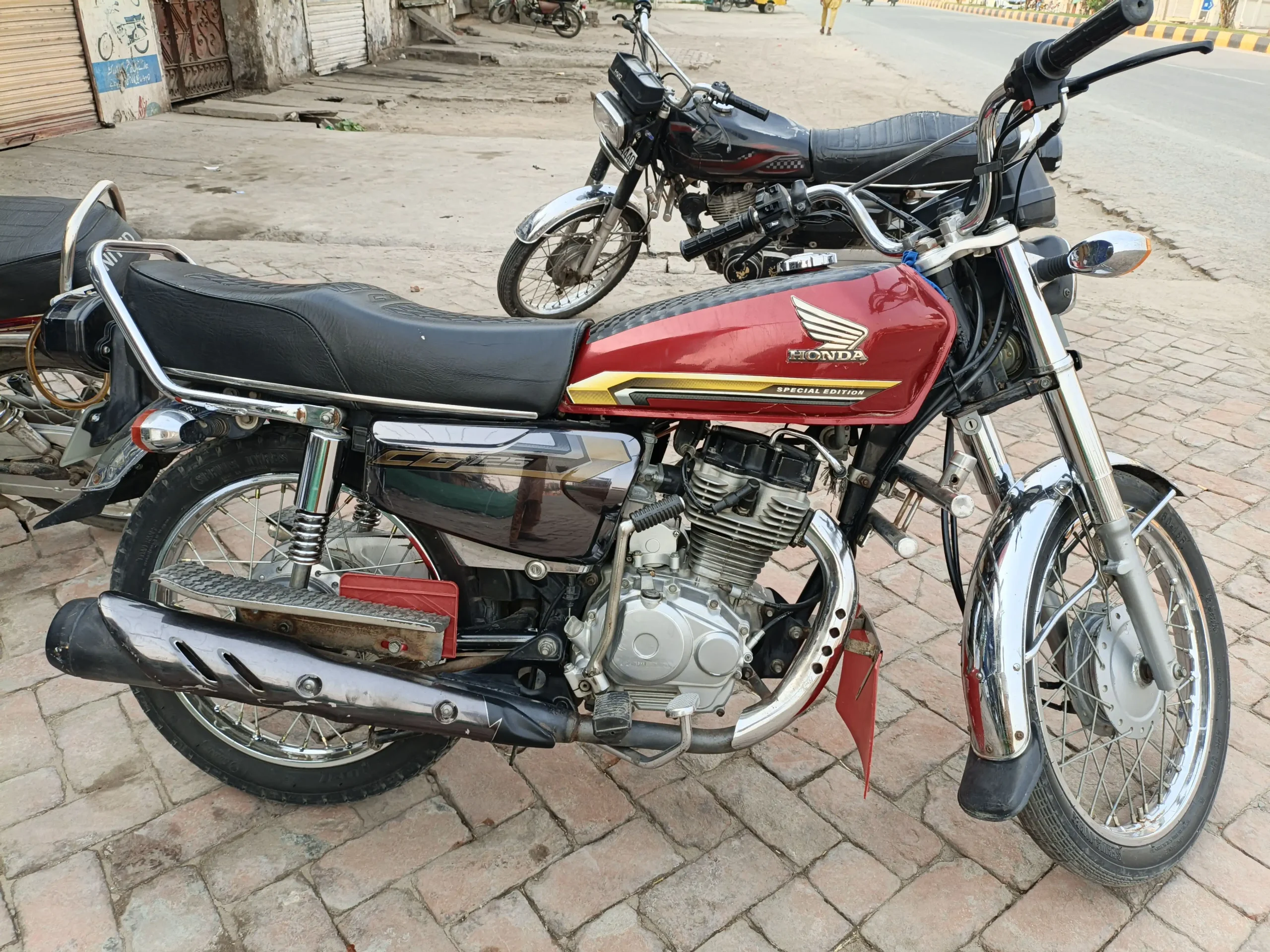 Special Edition Honda 125