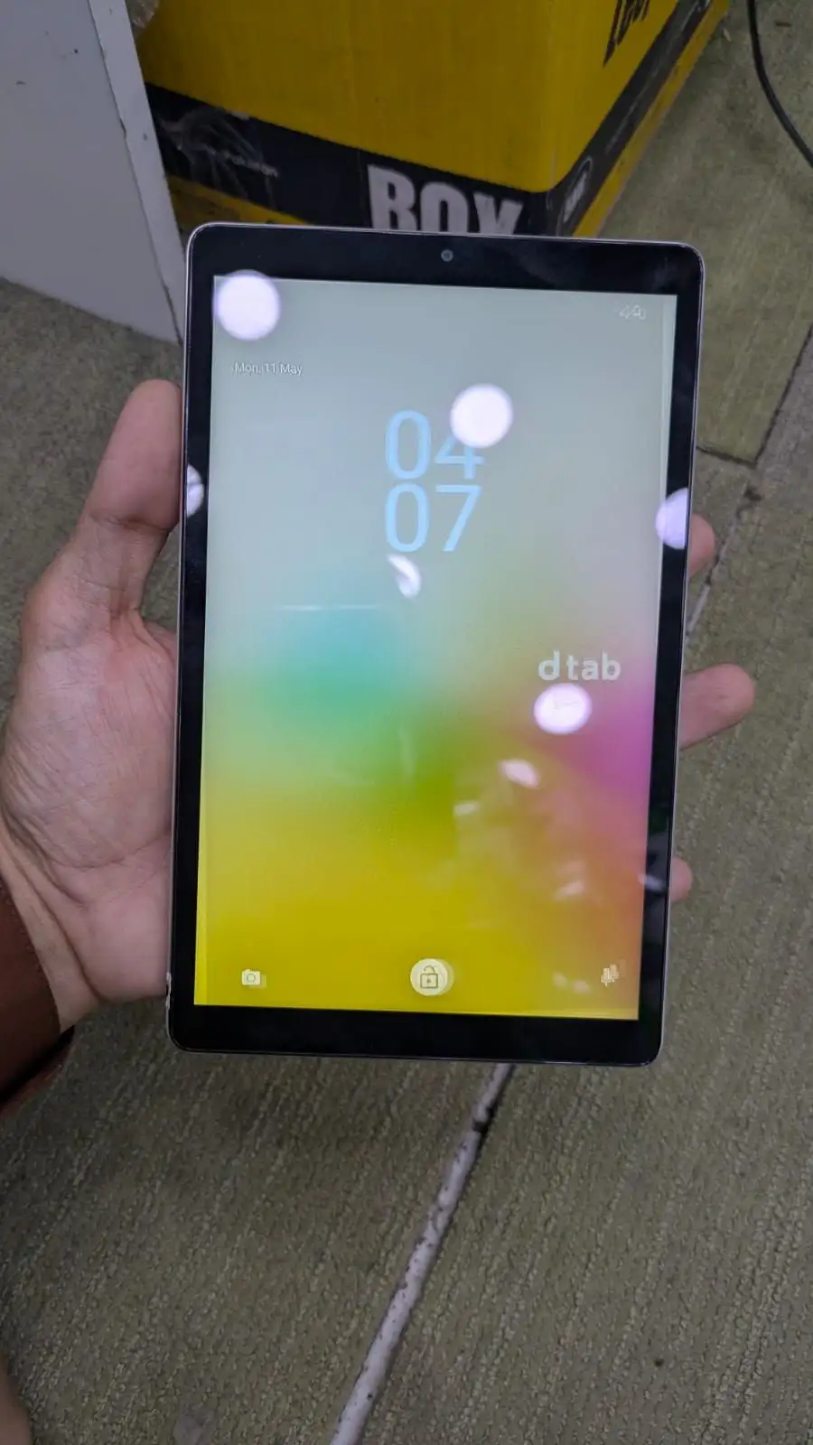 Docomo D Tab (D-42A) 8″ Tablet 4GB RAM 64GB Storage 5000mAh Long Battery