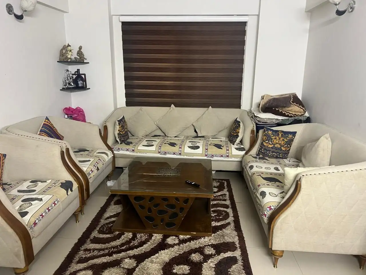 Sofa set