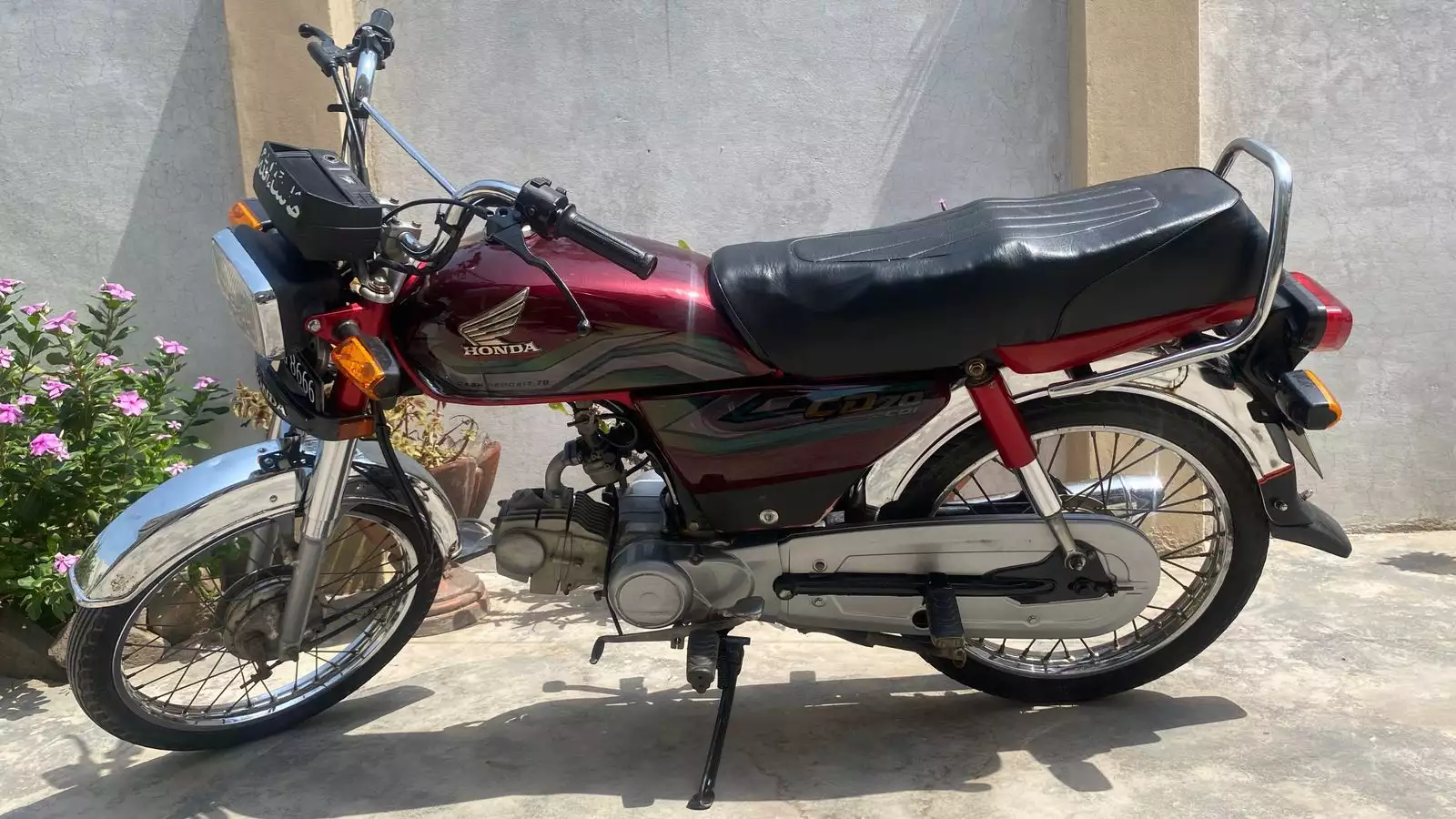 Honda Cd 70 [ 2023 Nov] Model