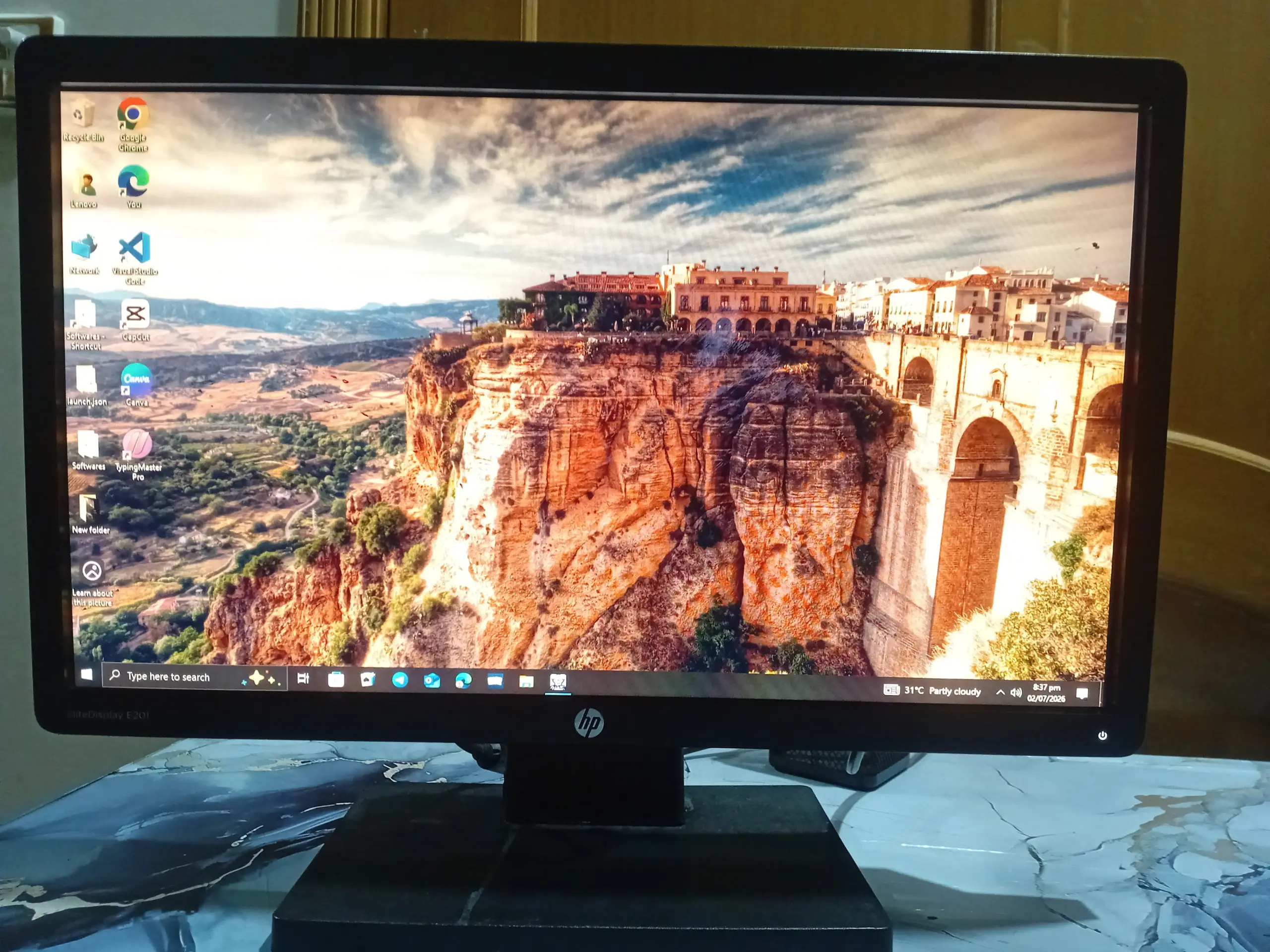 Full Setup PC [Monitor, Keyboard,mouse,CPU] (Special discount) for 2days