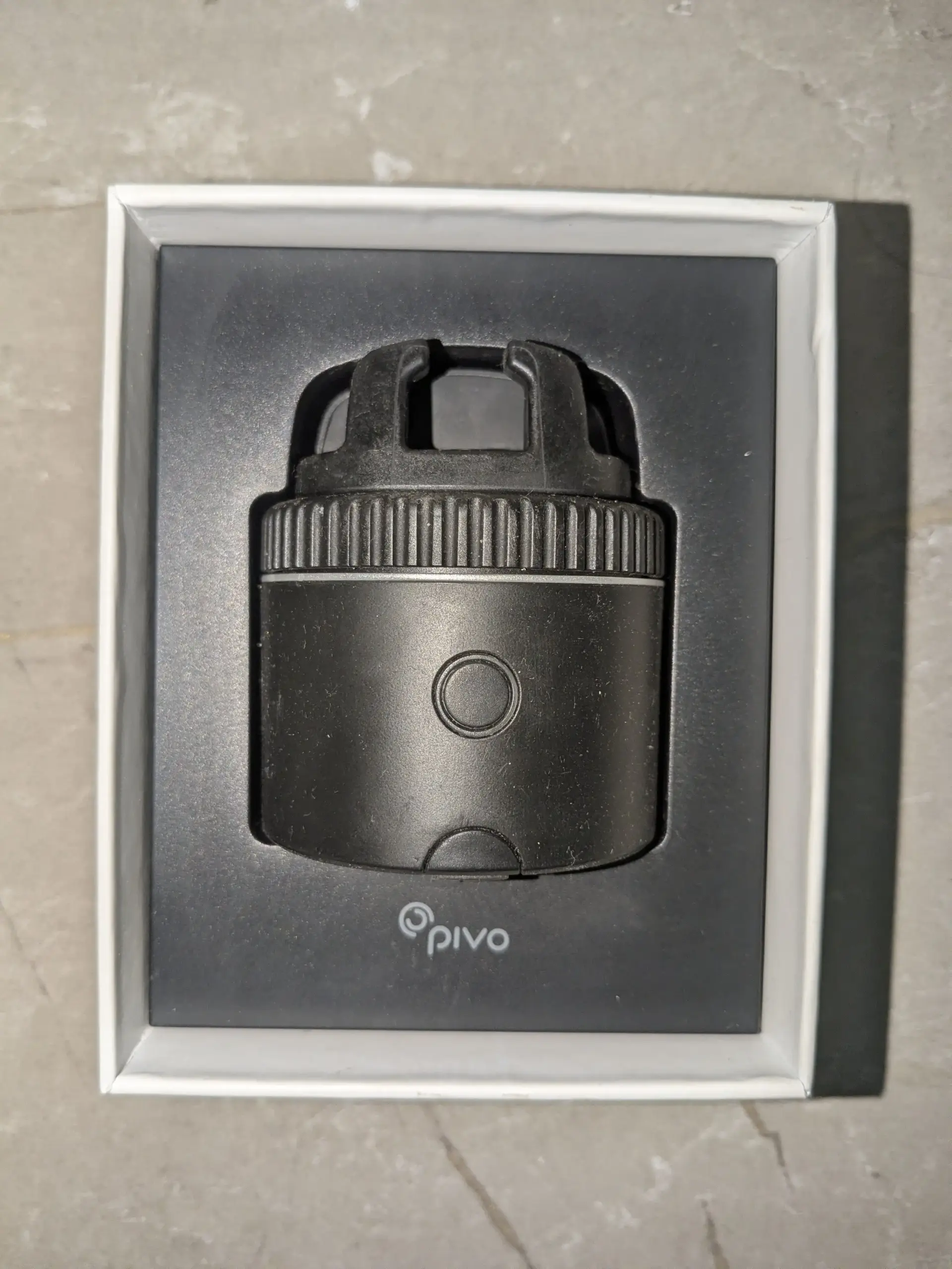 Pivo pod silver