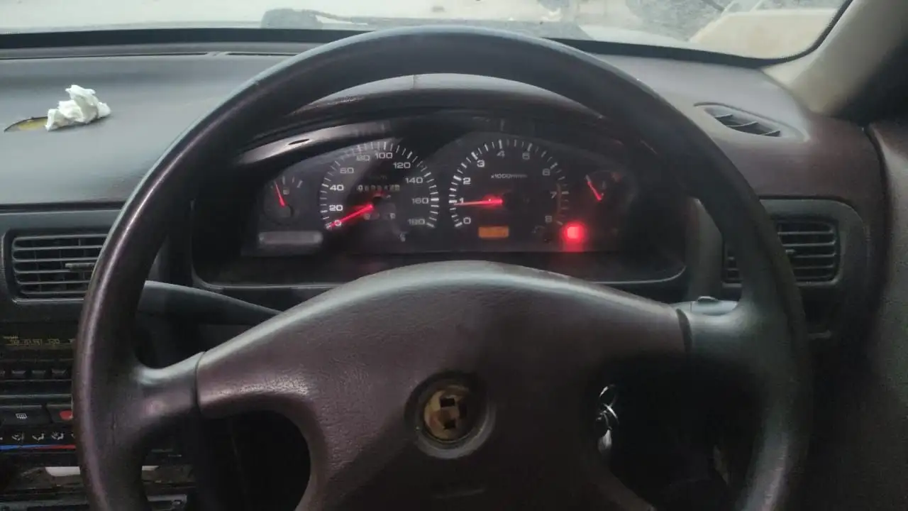 Nissan Sunny 1993