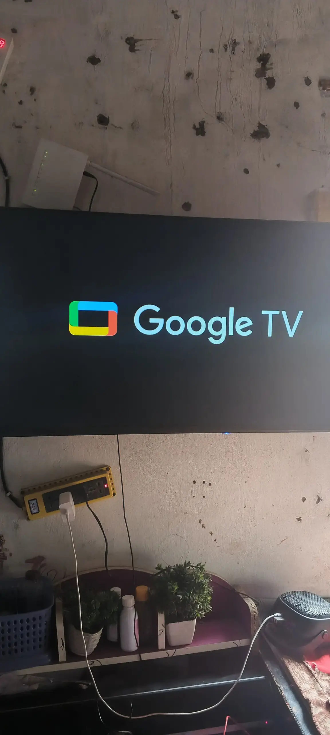 Google smart TV Android 44 inch