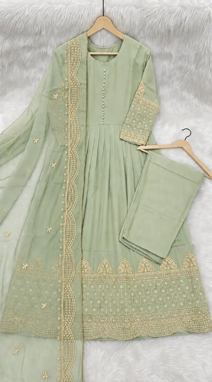 MOST TRENDING SEQUENCE EMBROIDERED MAXI 3 PEACE DRESS ✨