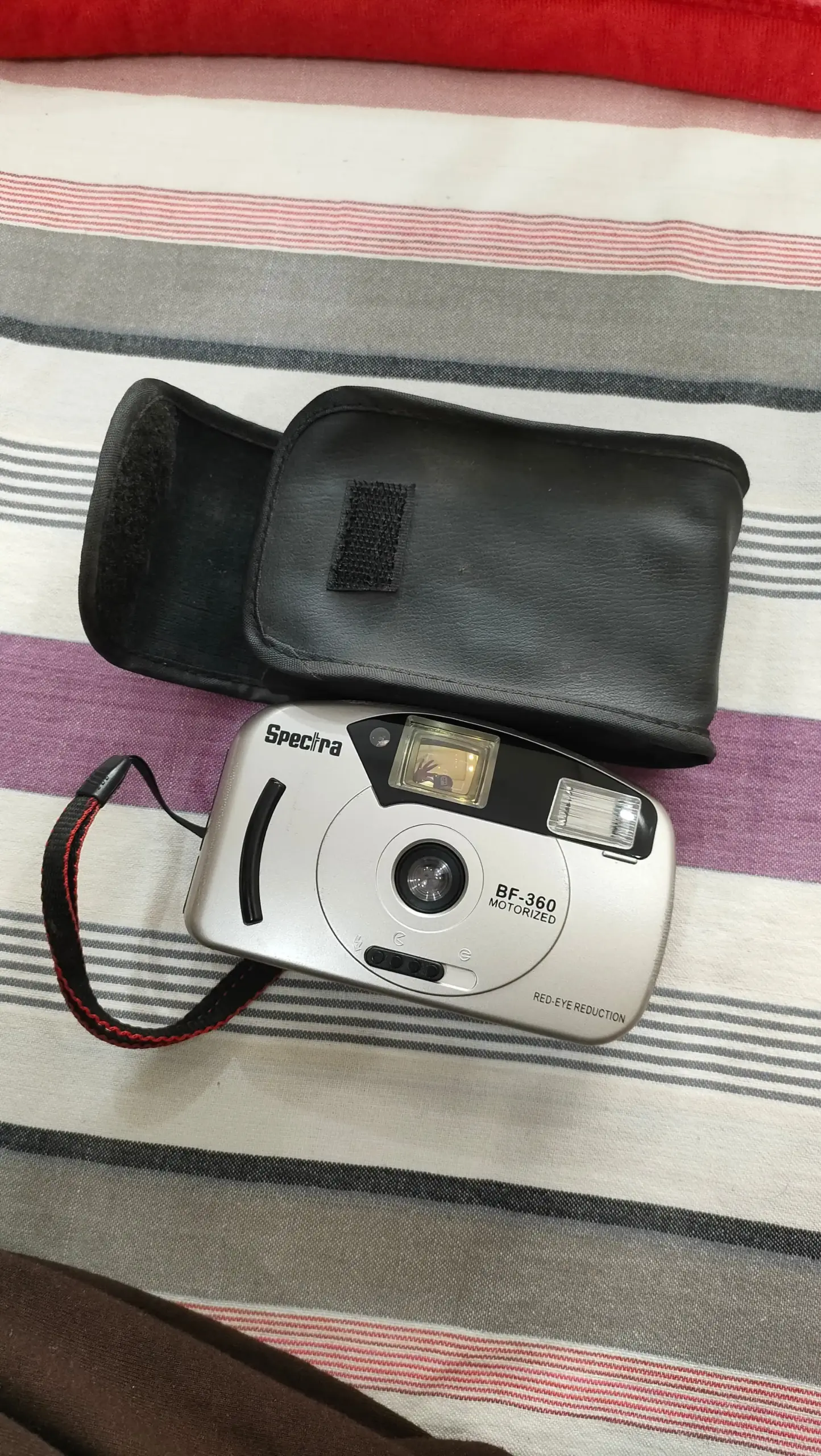 1- Yashica memo 1 film camera 2- Spectra film camera
