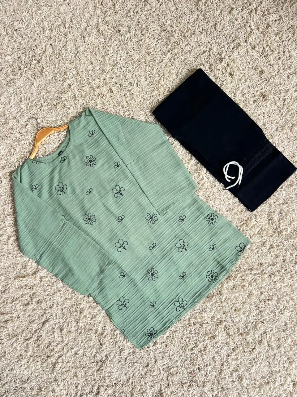 2PC EMBRIODED TOP WITH DENIM JEANS
