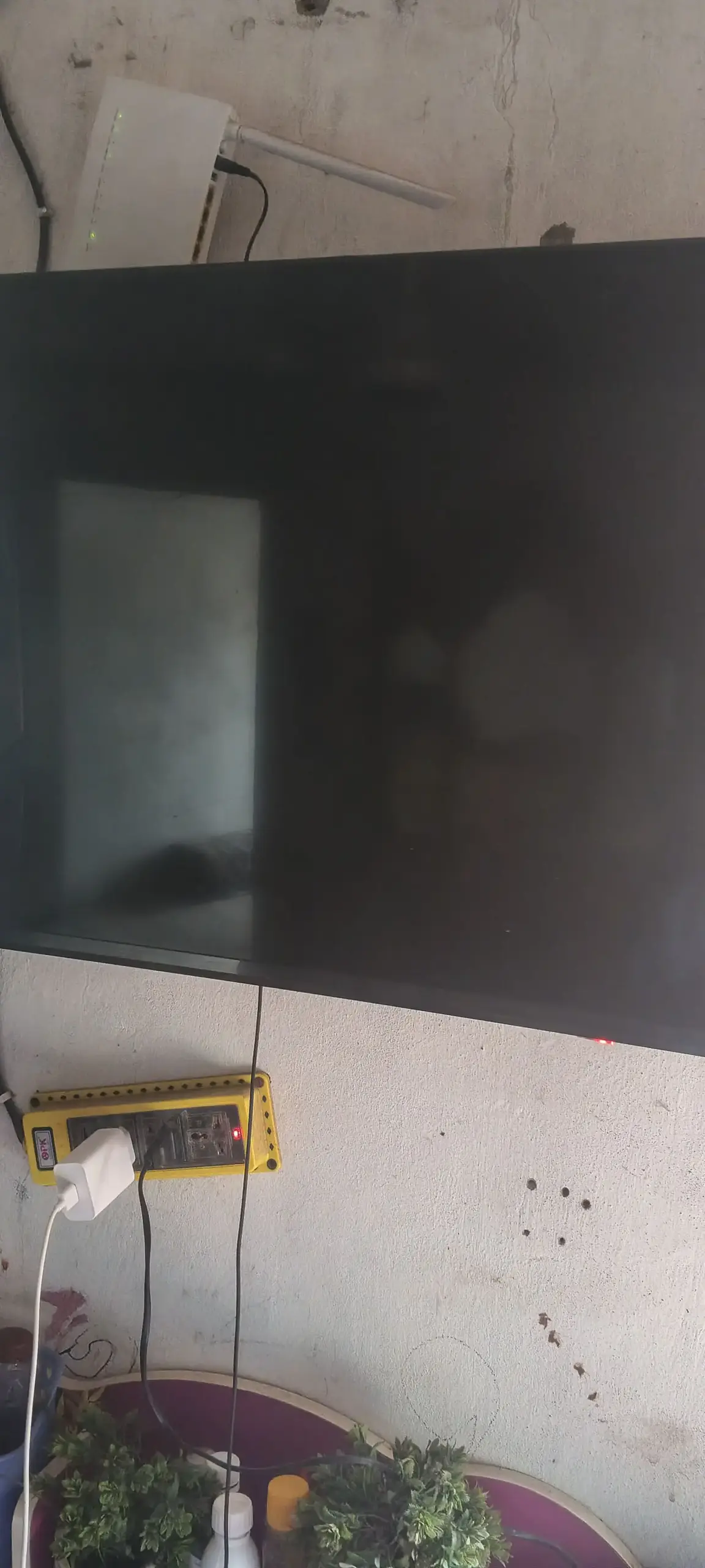 Google smart TV Android 44 inch
