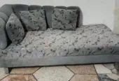L shape 6 seater sofa with puffy