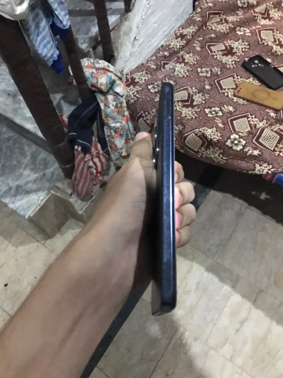Infinix Hot 40i (8+8GB / 256GB) – Clean Condition With Box