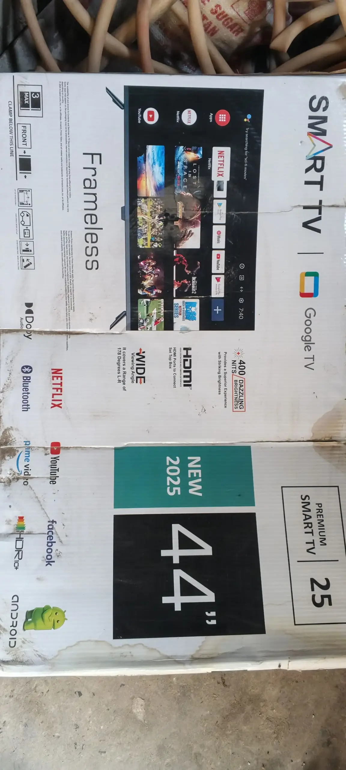 Google smart TV Android 44 inch