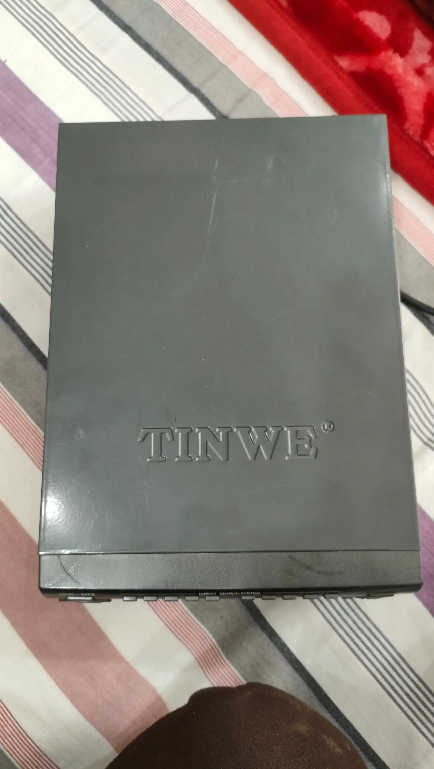 Tinwe CD player with lot of Free Video CD’S