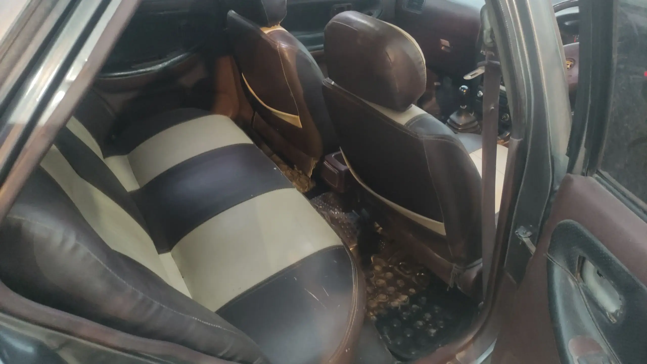 Nissan Sunny 1993