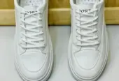Shoeses